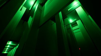 backroomsrun for your life_scr3
